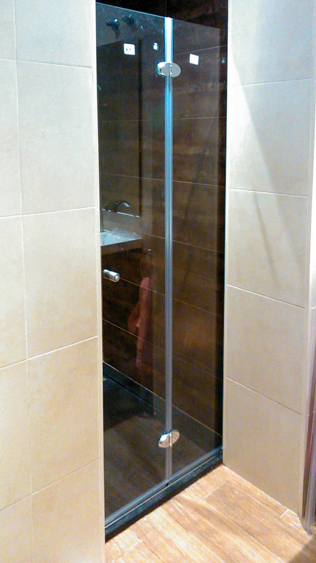 Mampara corredera de baño